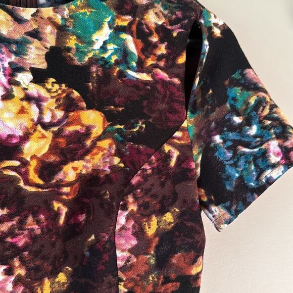 WHO WHAT WEAR EDGY MULTICOLORED SHORT SLEEVE FLORAL SKATER DRESS SIZE XS - Picture 5 of 8